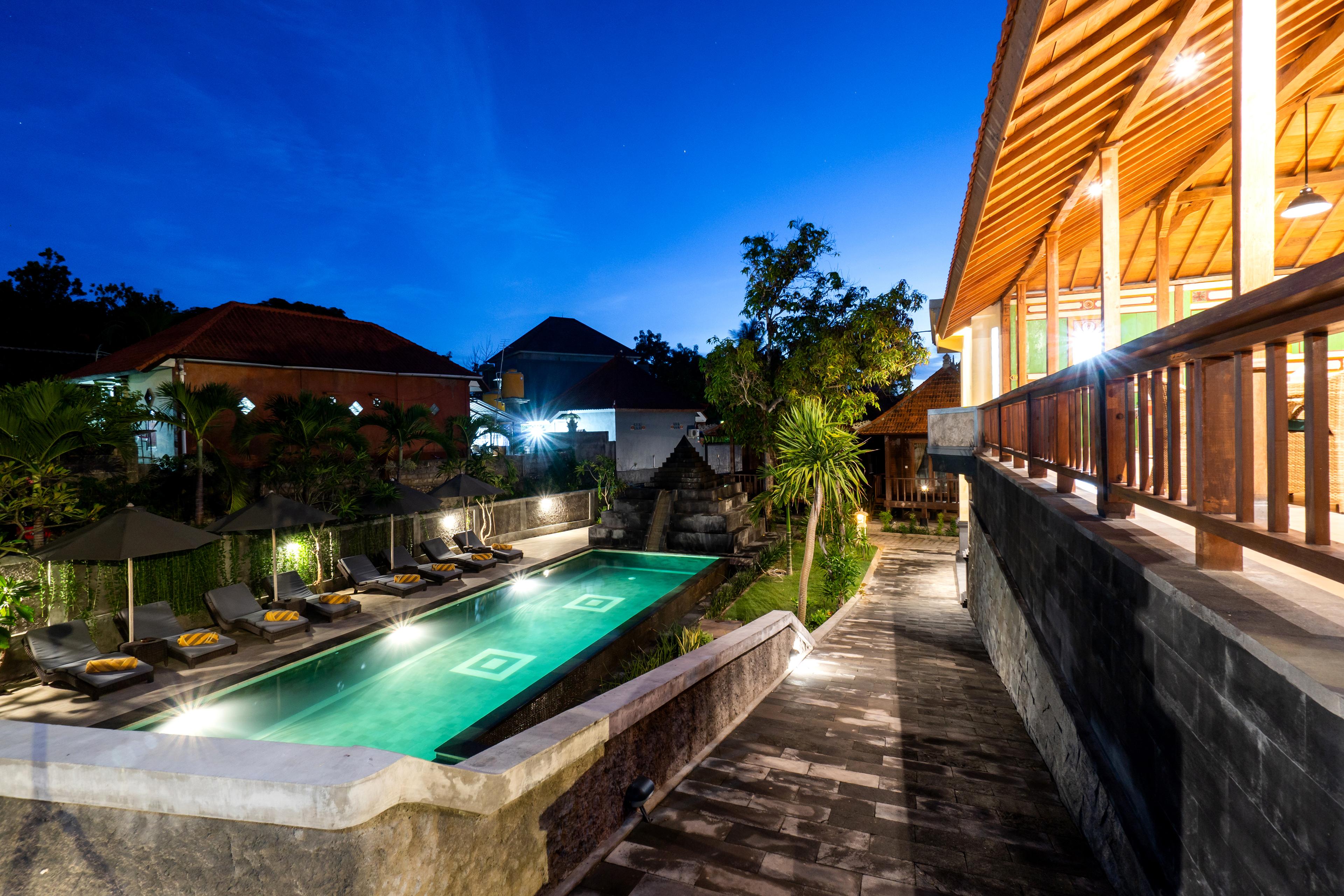 Bale Gede Lembongan Hotel Exterior photo