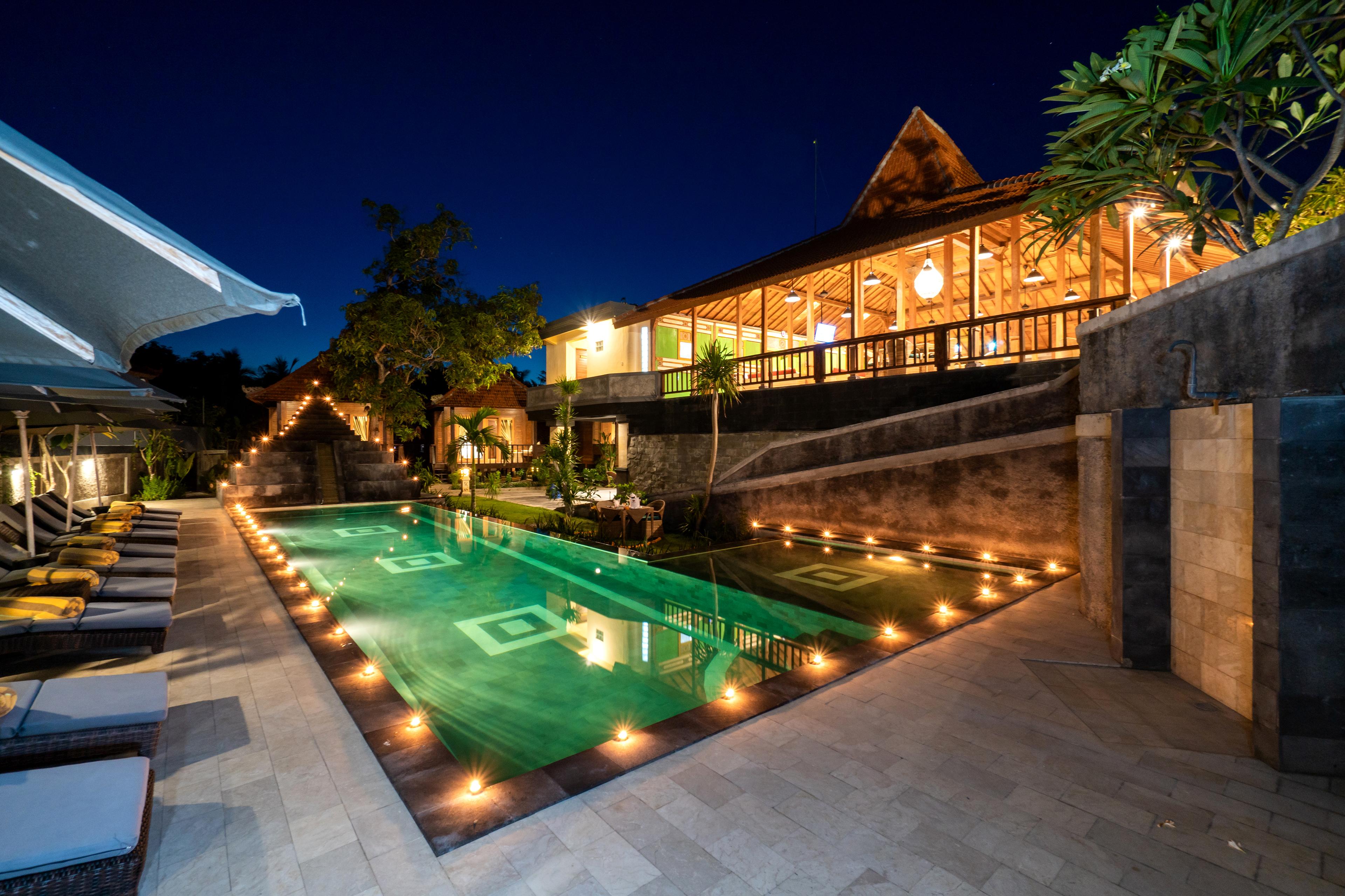 Bale Gede Lembongan Hotel Exterior photo