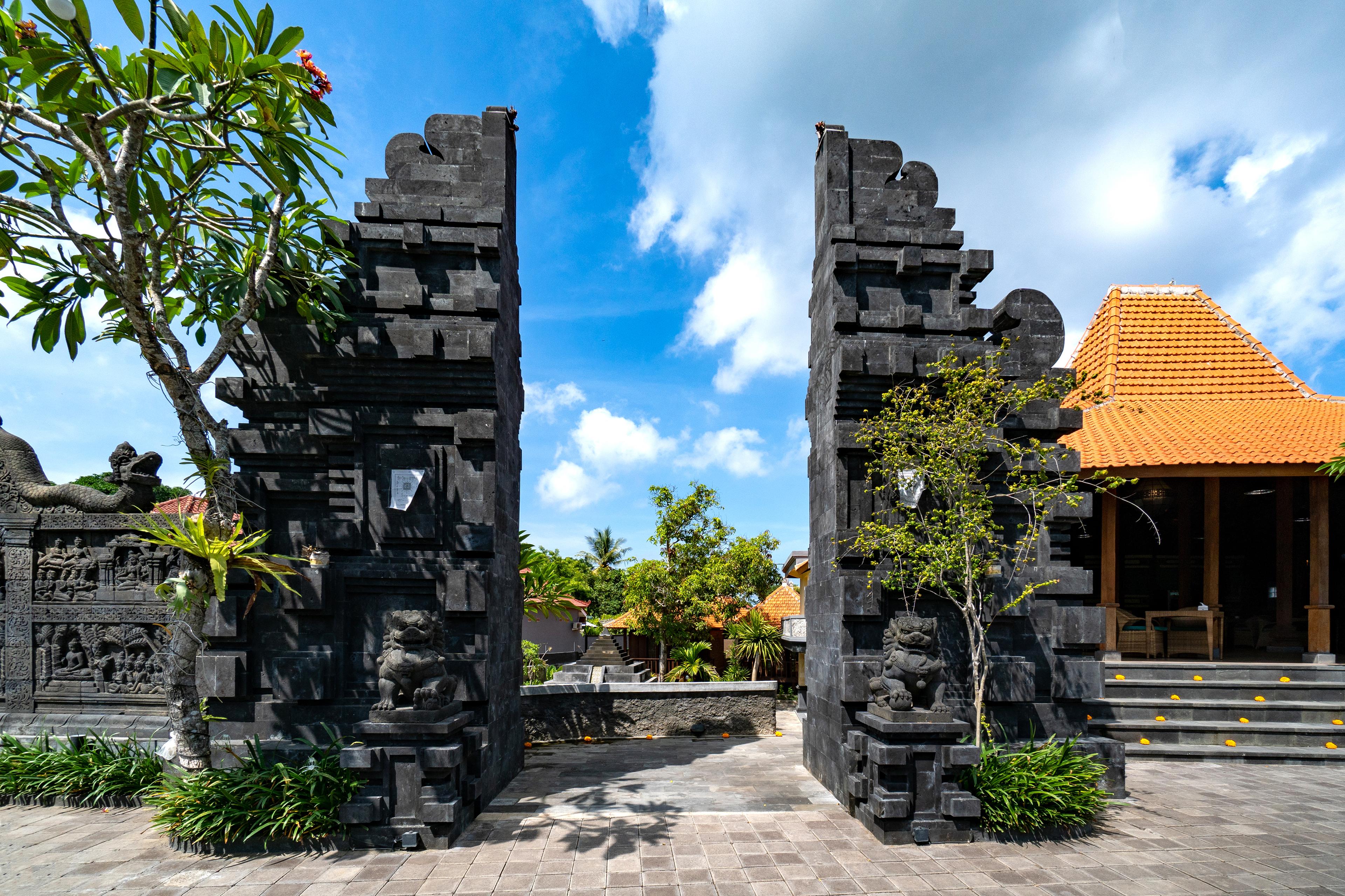 Bale Gede Lembongan Hotel Exterior photo