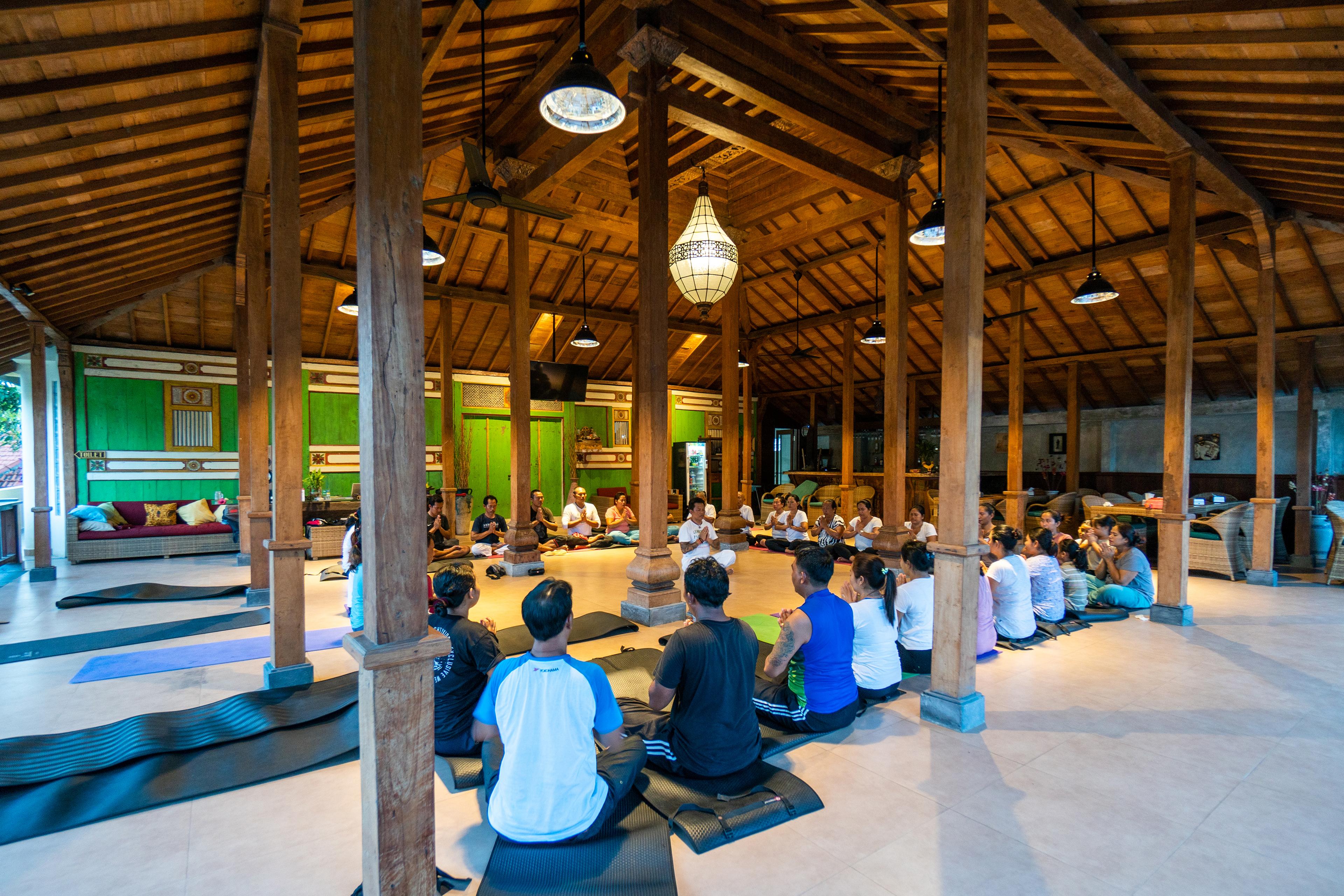 Bale Gede Lembongan Hotel Exterior photo