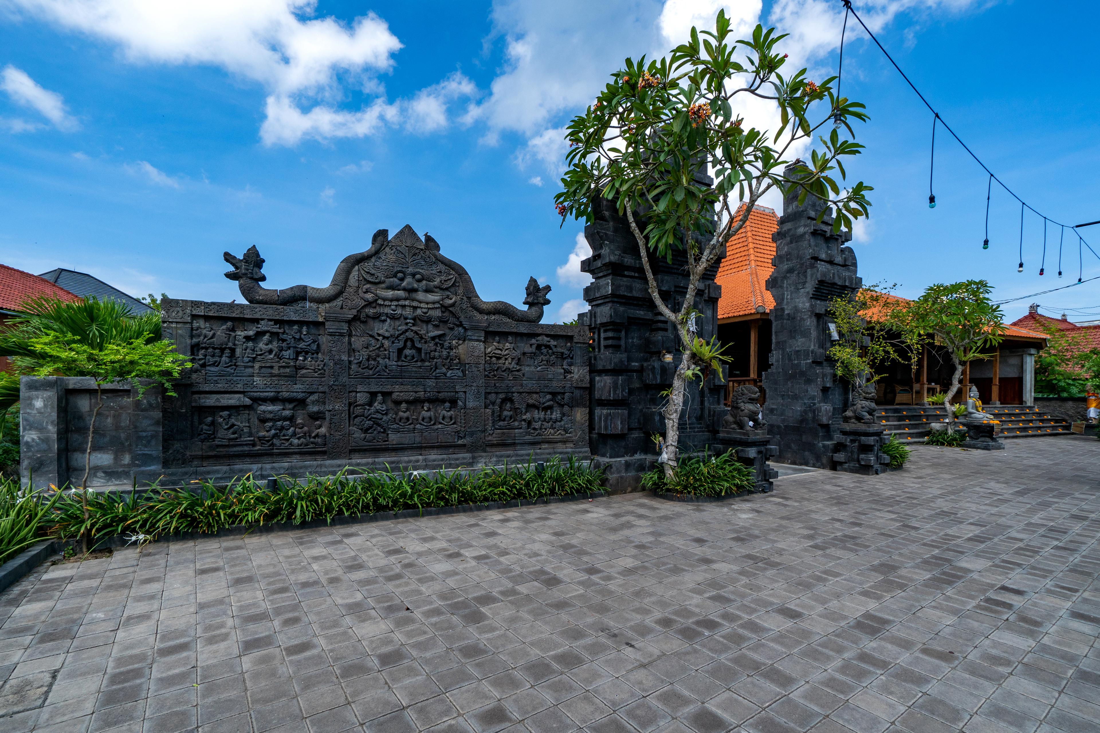 Bale Gede Lembongan Hotel Exterior photo