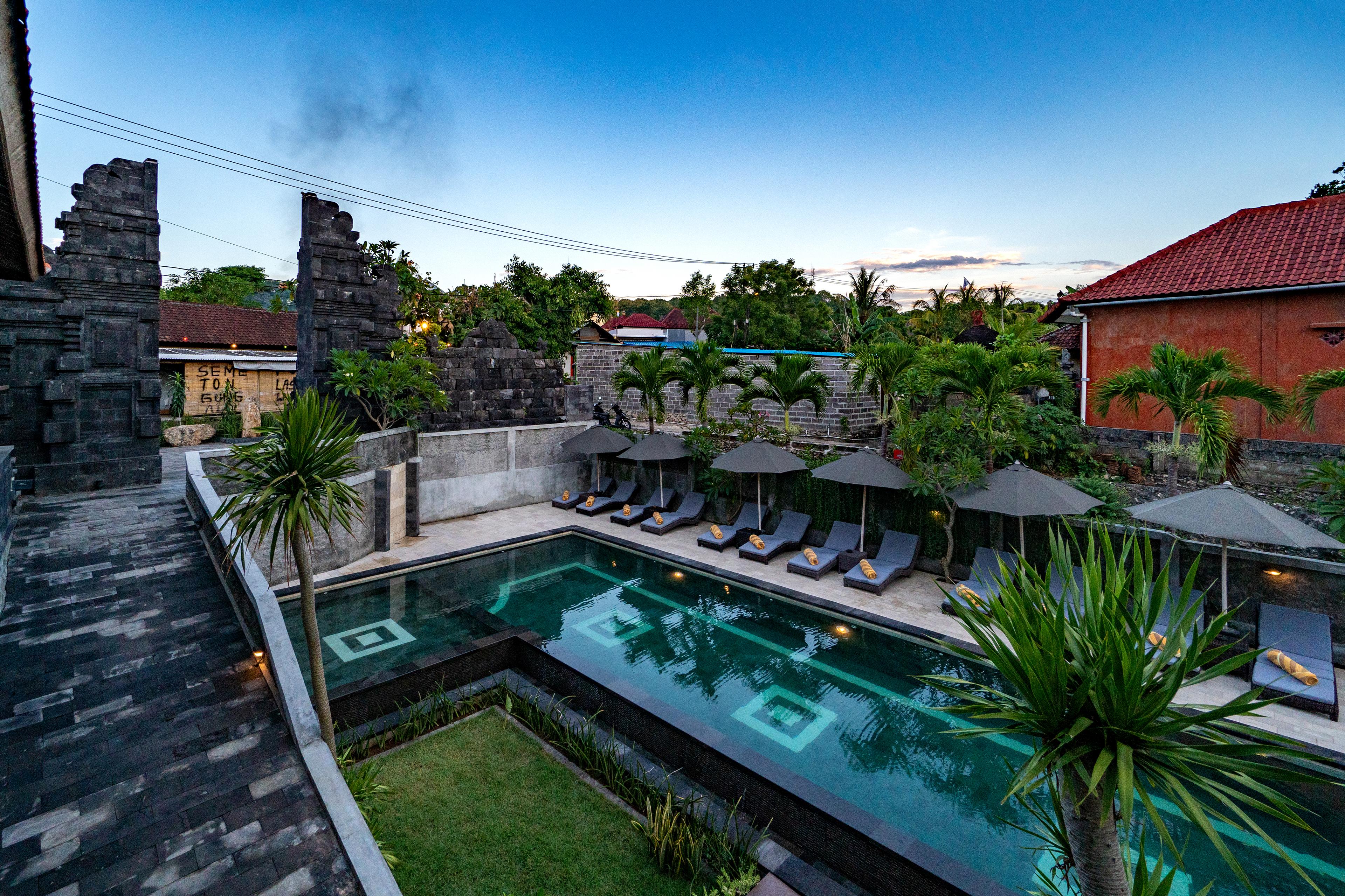 Bale Gede Lembongan Hotel Exterior photo